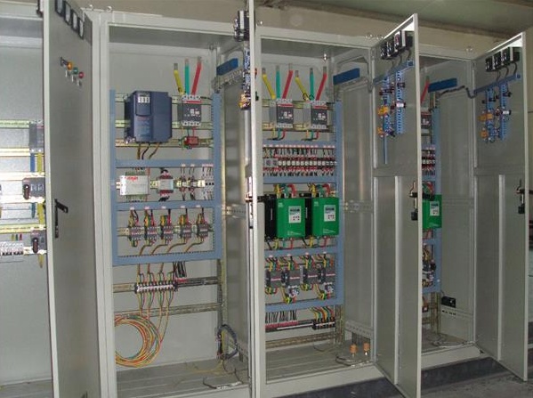 配电柜中的端子有哪几种,作用是什么?